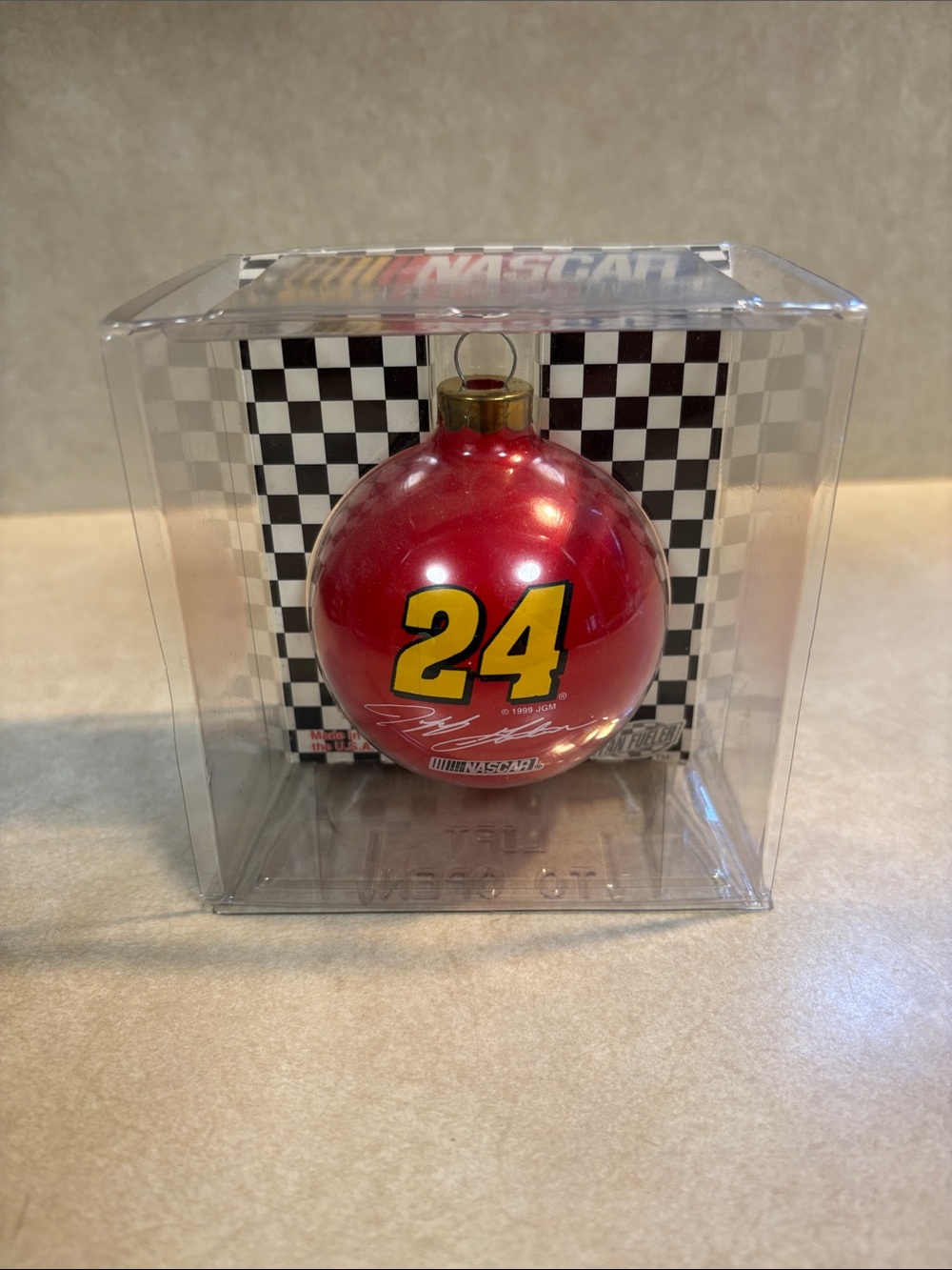 New 1998 Winner's Circle Jeff Gordon #24 Red Christmas Bulb Ornament NASCAR